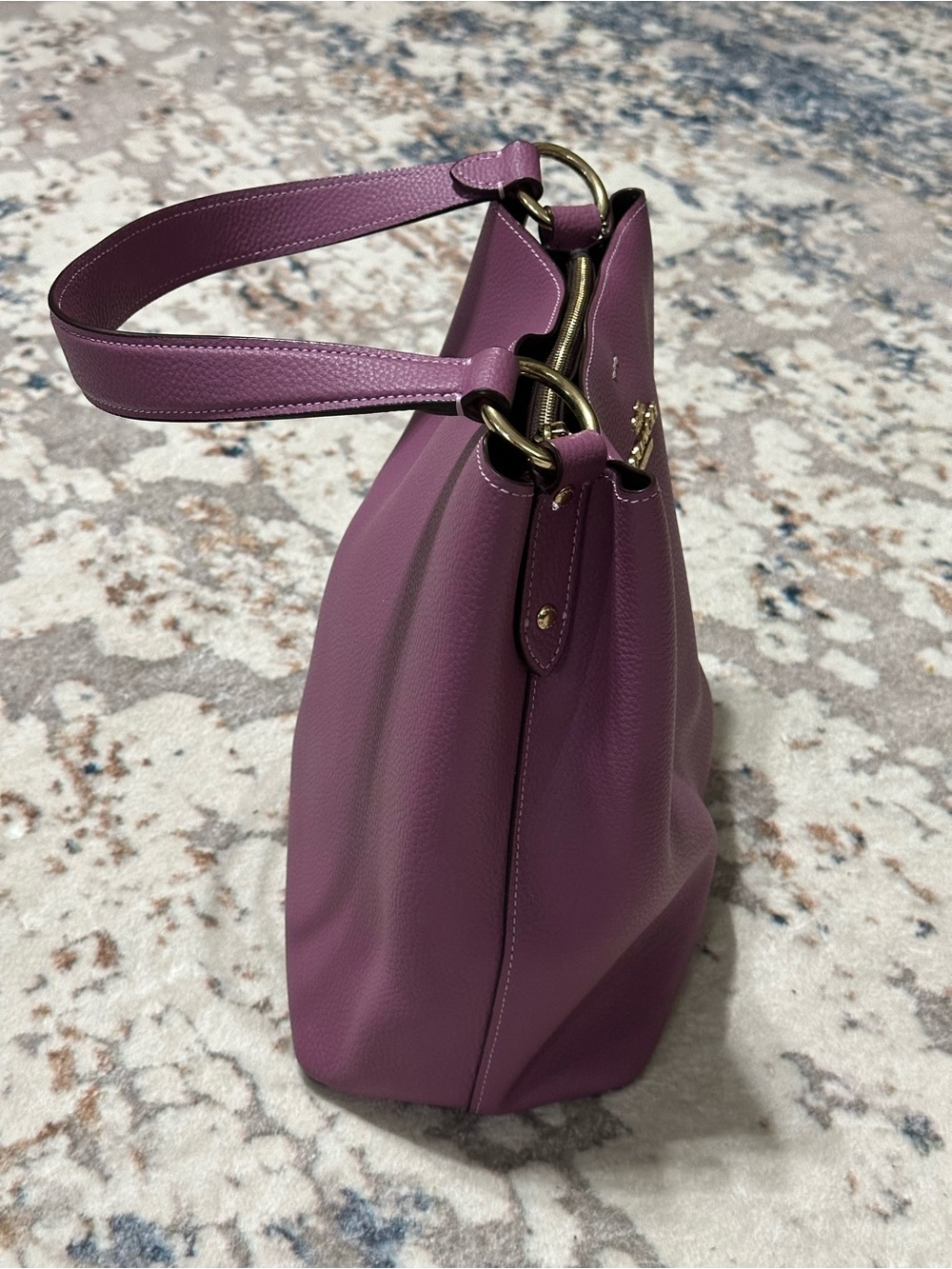 Coach Purple Pebbled Leather Bucket Shoulder Bag with Gold Hardware - Picture 3 of 7